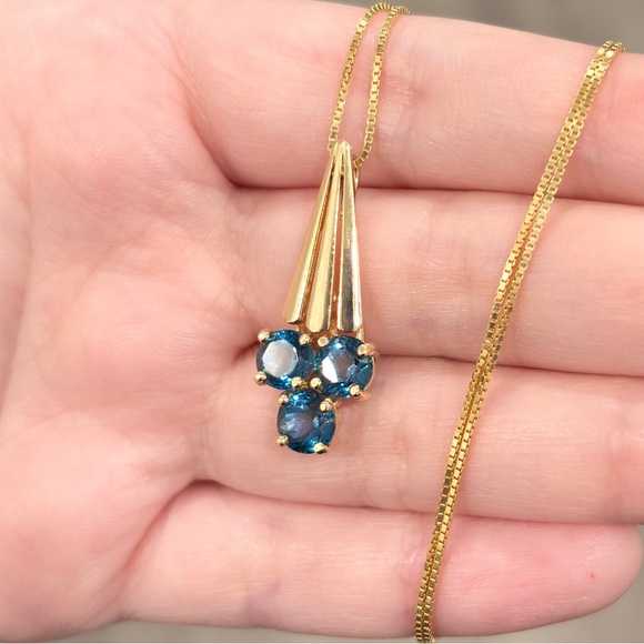 Vintage London Blue Topaz Pendant: 14K Yellow Gold Artisan Cone - Picture 8 of 12